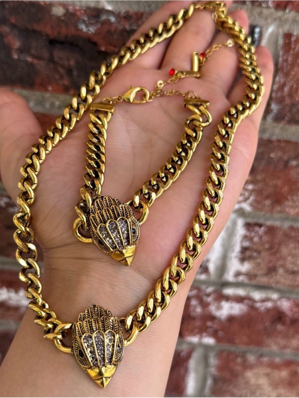 Antique gold eagle head necklace and bracelet set